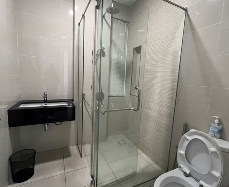 Service Residence for Rent at Sapphire Paradigm - Yeevy Lee - Bathroom - PropertyGuru.com.my