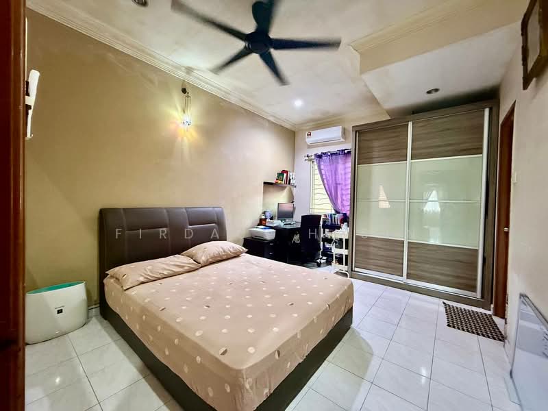 Rumah Teres 2 Tingkat untuk Dijual di Seksyen 7 (Shah Alam) - Firdaus Husin - PropertyGuru.com.my