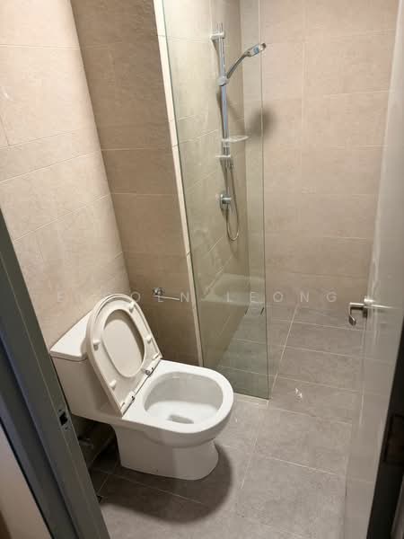Servis Apartment untuk Disewa di 8th & Stellar - Elcoln Leong - Bathroom - PropertyGuru.com.my