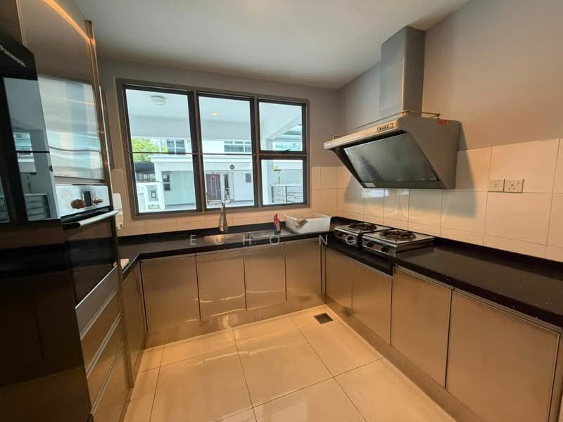 Townhouse for Rent in Desa Parkcity (Kuala Lumpur) - Echo Ng - Kitchen - PropertyGuru.com.my