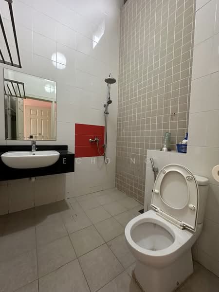 Townhouse for Rent in Desa Parkcity (Kuala Lumpur) - Echo Ng - Bathroom - PropertyGuru.com.my