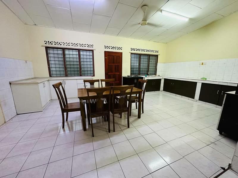 Rumah Teres 2 Tingkat untuk Dijual di Taman Sri Buloh (Sungai Buloh) - Ridhwan Razak - Kitchen - PropertyGuru.com.my