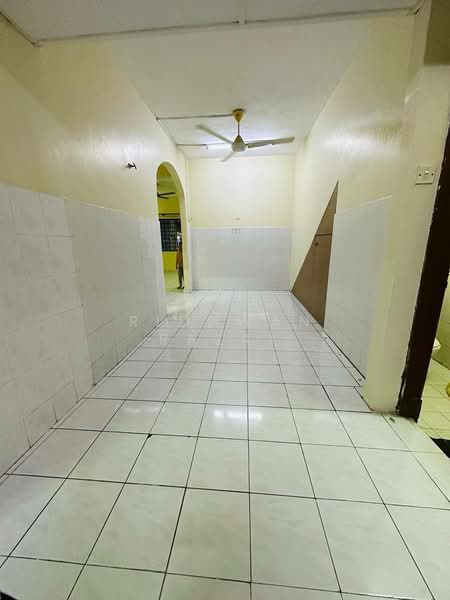 Rumah Teres 2 Tingkat untuk Dijual di Taman Sri Buloh (Sungai Buloh) - Ridhwan Razak - Interior - PropertyGuru.com.my