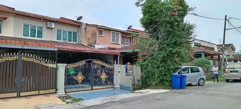 Rumah Teres 2 Tingkat untuk Dijual di Taman Sri Buloh (Sungai Buloh) - Ridhwan Razak - Exterior - PropertyGuru.com.my