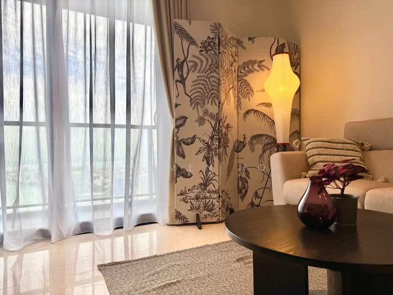Servis Apartment untuk Disewa di Marriott Residence @ Gurney - Ertmen Ho - Living Room - PropertyGuru.com.my