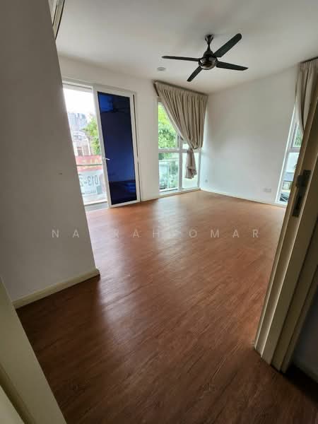 Semi-Detached House for Sale in Bandar Damansara Perdana (Damansara Perdana) - Nadrah Omar - Living Room - PropertyGuru.com.my