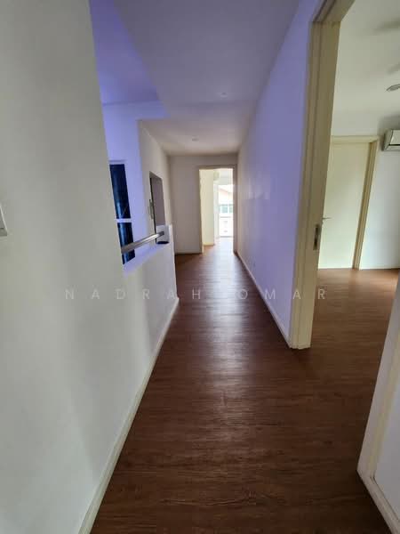 Semi-Detached House for Sale in Bandar Damansara Perdana (Damansara Perdana) - Nadrah Omar - Corridor - PropertyGuru.com.my