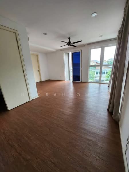 Semi-Detached House for Sale in Bandar Damansara Perdana (Damansara Perdana) - Nadrah Omar - Living Room - PropertyGuru.com.my