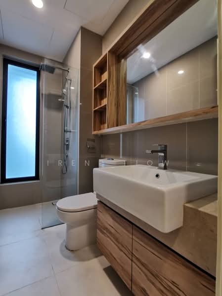 Servis Apartment untuk Dijual di South View - Irene Tiow - Bathroom - PropertyGuru.com.my