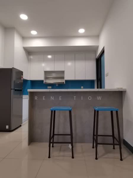 Servis Apartment untuk Dijual di South View - Irene Tiow - Kitchen - PropertyGuru.com.my