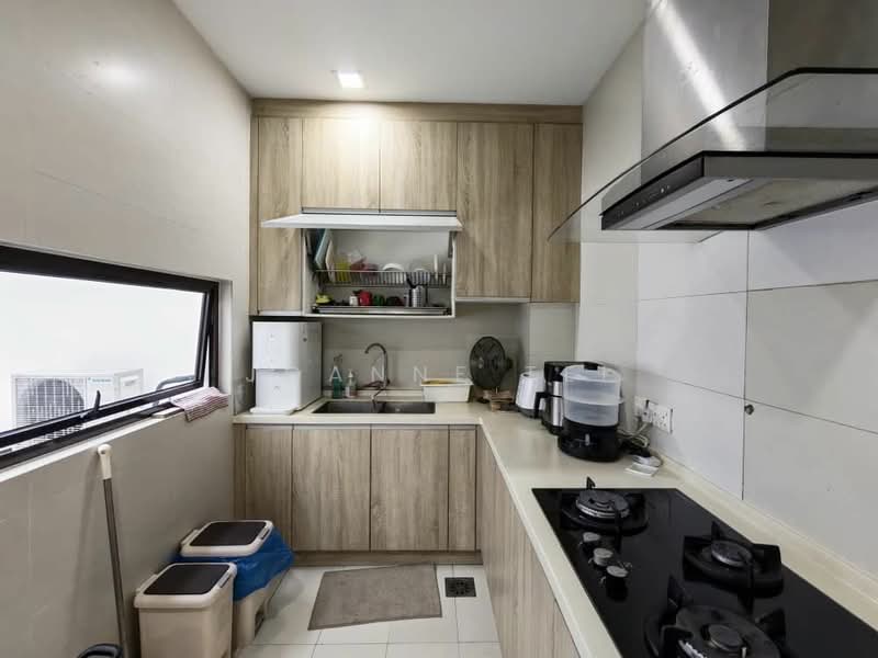 3-storey Terraced House for Rent in Cyberjaya (Selangor) - Joanne Tei - Kitchen - PropertyGuru.com.my