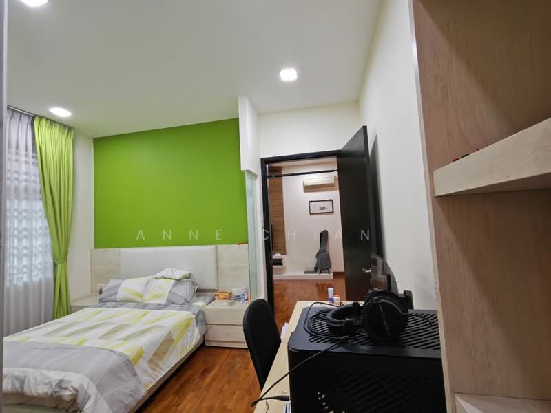 Semi-Detached House for Sale in Taman Ponderosa (Johor Bahru) - Anne Chiang - Bedroom - PropertyGuru.com.my