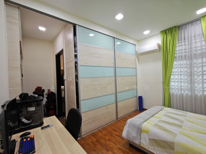 Semi-Detached House for Sale in Taman Ponderosa (Johor Bahru) - Anne Chiang - Bedroom - PropertyGuru.com.my