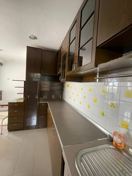Kondominium untuk Dijual di Bukit Gembira Condominium - Syahrim Naim - Kitchen - PropertyGuru.com.my