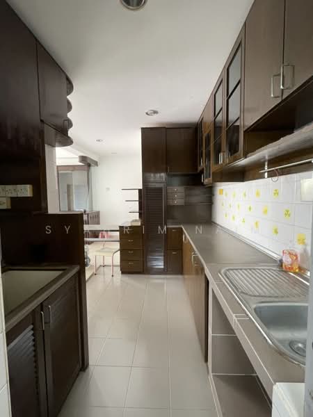 Kondominium untuk Dijual di Bukit Gembira Condominium - Syahrim Naim - Kitchen - PropertyGuru.com.my