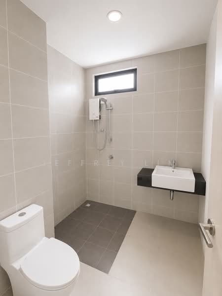 Condominium for Sale at SeventyNine Residence (79 Residence) - Jeffrey Lim - Bathroom - PropertyGuru.com.my