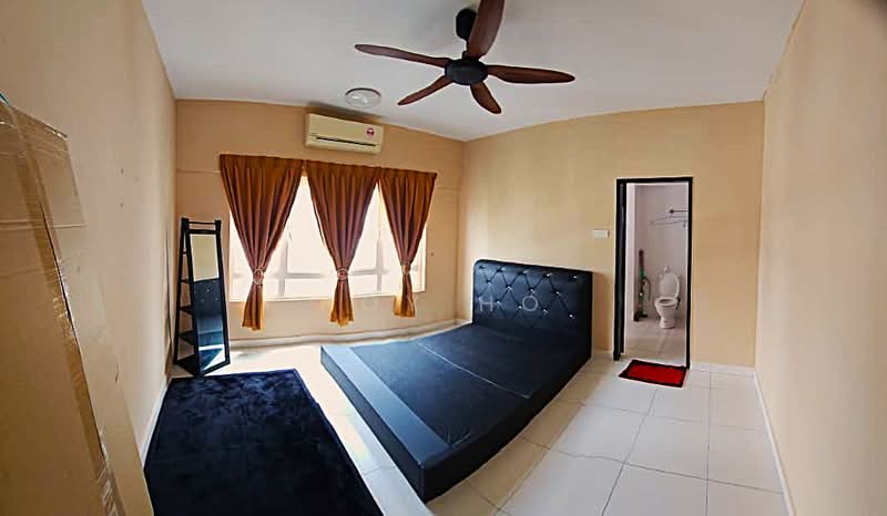 Kondominium untuk Dijual di Casa Tropika - Roy Ho - Bedroom - PropertyGuru.com.my