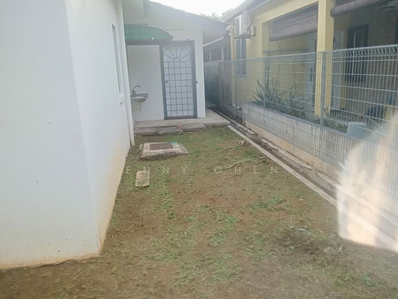 Semi-Detached House for Sale in Pantai Sepang Putra (Sepang) - Kenny Chen - Exterior - PropertyGuru.com.my