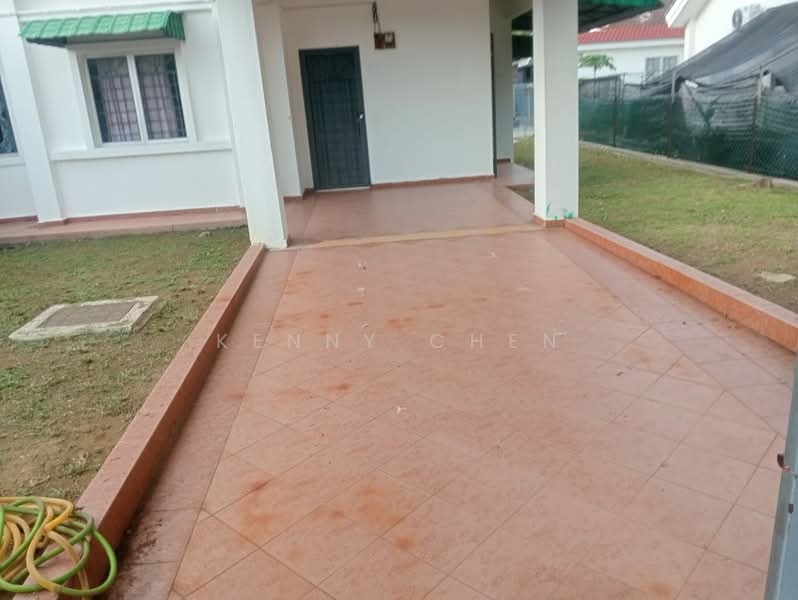 Semi-Detached House for Sale in Pantai Sepang Putra (Sepang) - Kenny Chen - Exterior - PropertyGuru.com.my