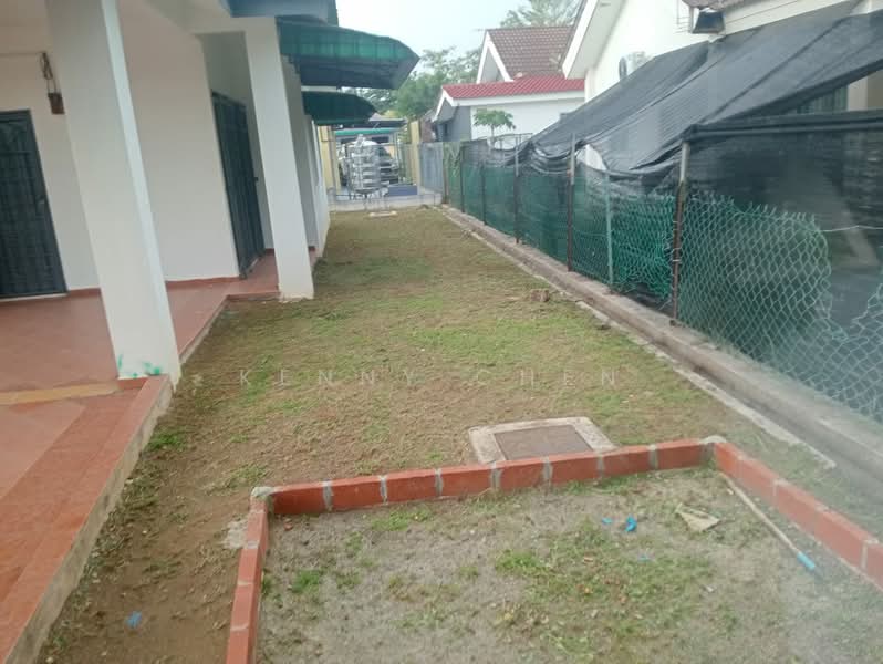 Semi-Detached House for Sale in Pantai Sepang Putra (Sepang) - Kenny Chen - Exterior - PropertyGuru.com.my