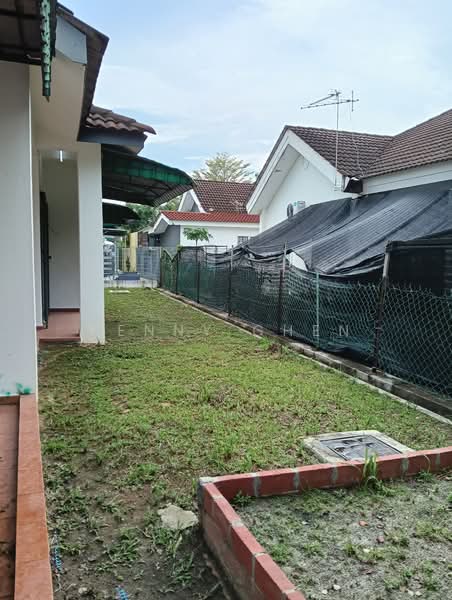 Semi-Detached House for Sale in Pantai Sepang Putra (Sepang) - Kenny Chen - PropertyGuru.com.my