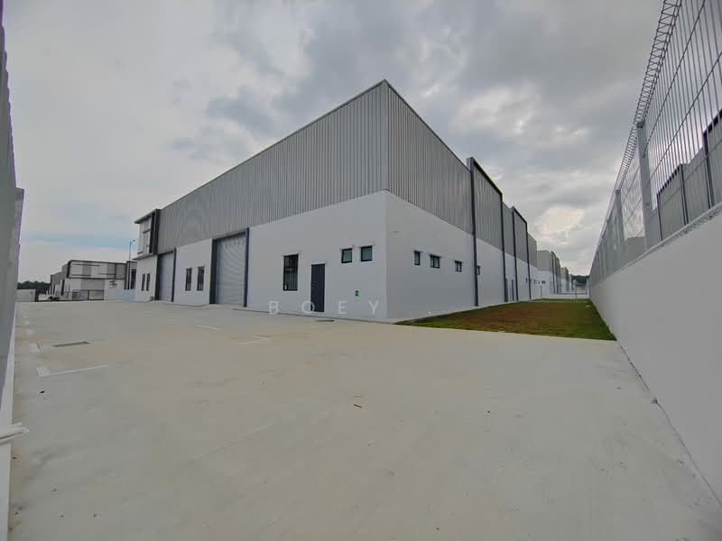 Kilang untuk Disewa di Eco Business Park 1 (Johor Bahru) - Boey . - Exterior - PropertyGuru.com.my