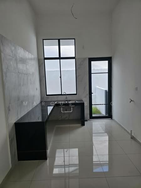 Semi-Detached House for Sale in Bandar Lahat Mines (Lahat) - Marcus Seng - PropertyGuru.com.my