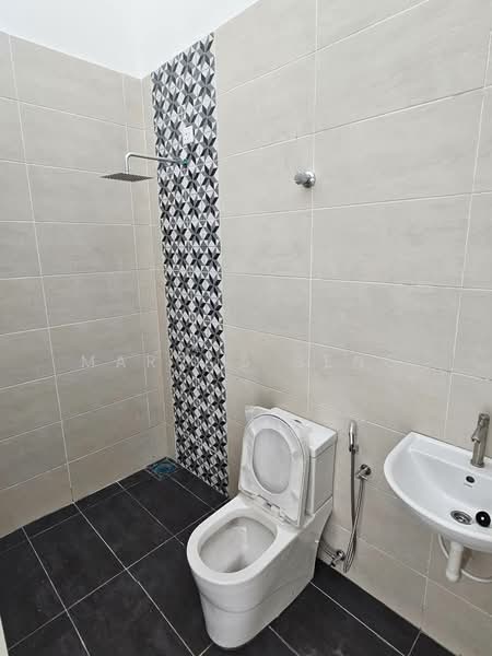 Semi-Detached House for Sale in Bandar Lahat Mines (Lahat) - Marcus Seng - PropertyGuru.com.my