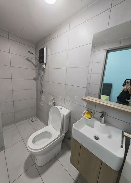Service Residence for Sale at Sinaran @ Utropolis - Cayden Choong - Bathroom - PropertyGuru.com.my
