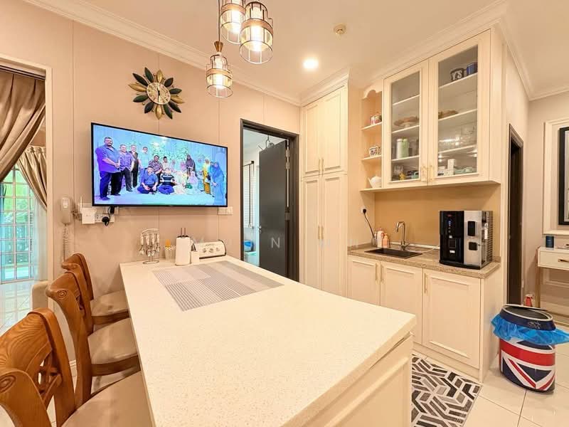 Rumah Teres 2.5 Tingkat untuk Dijual di Setia Eco Glades (Cyberjaya) - Muin Mn - Kitchen - PropertyGuru.com.my
