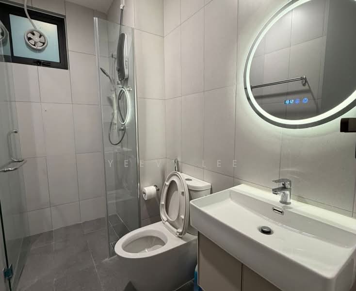 Servis Apartment untuk Disewa di Ruby Seapark - Yeevy Lee - Bathroom - PropertyGuru.com.my