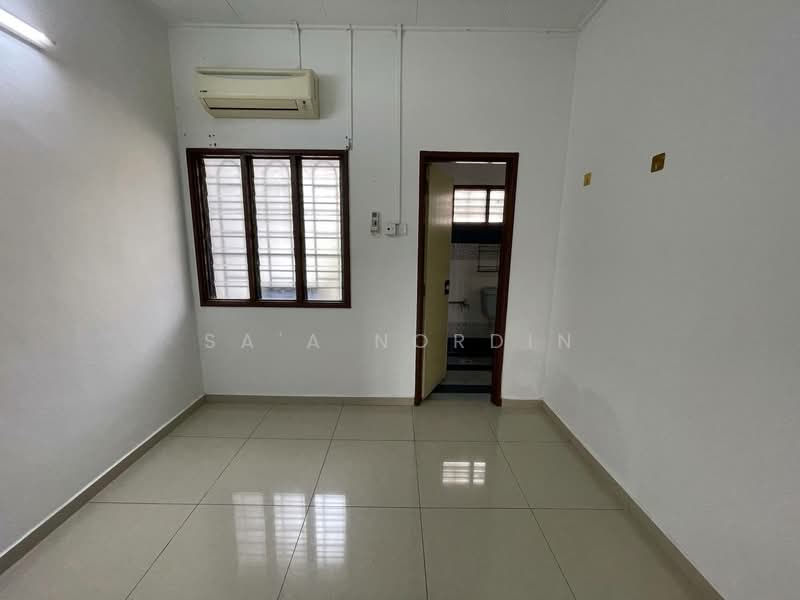 2-storey Terraced House for Sale in Usj 9 (Subang Jaya) - Sa'a Nordin - Interior - PropertyGuru.com.my
