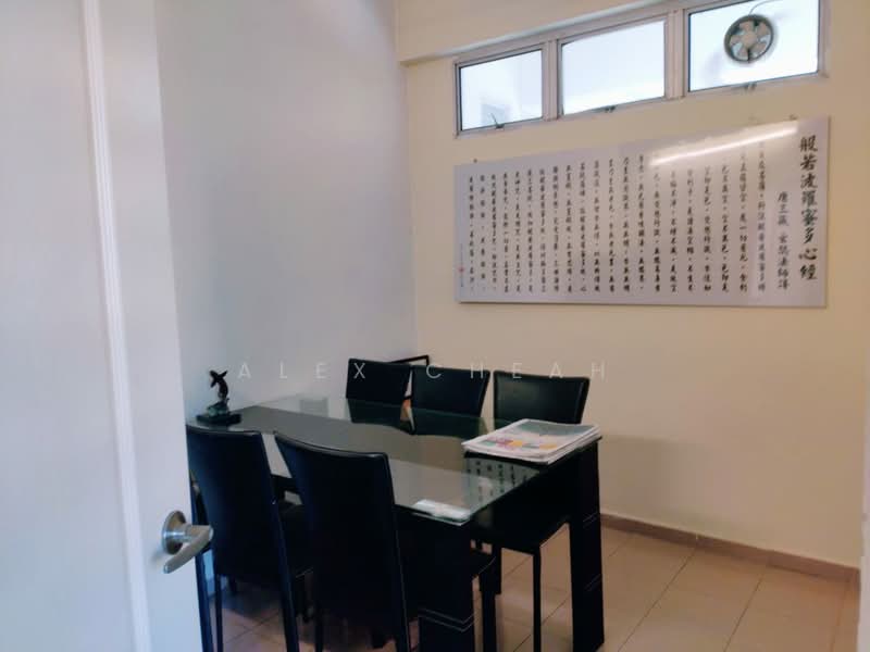 Kondominium untuk Dijual di Leisure Bay Condominium - Alex Cheah - Study - PropertyGuru.com.my