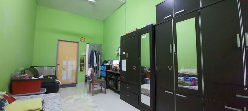 Rumah Teres 1-Tingkat untuk Dijual di Perumahan Permatang Badak Perdana (Kuantan) - Shahira Rahman - Bedroom - PropertyGuru.com.my