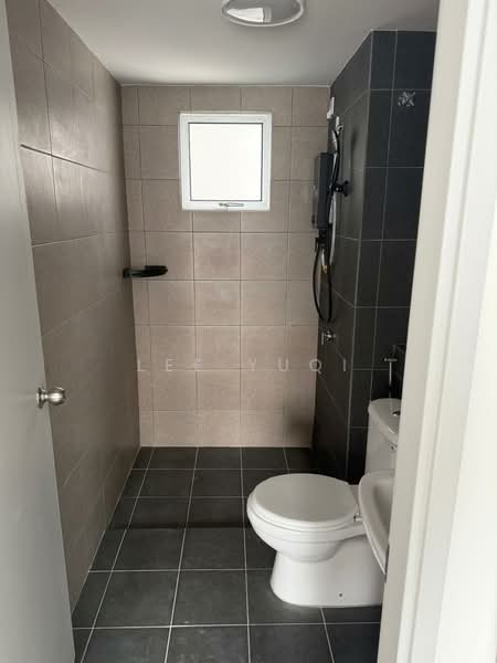 Condominium for Rent at Residensi Dutamas Dahlia - Lee Yuqi - Bathroom - PropertyGuru.com.my