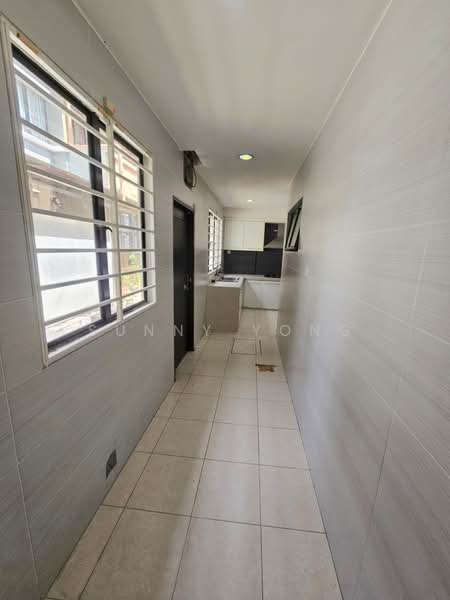Rumah Teres 2 Tingkat untuk Dijual di Puchong (Selangor) - SUNNY YONG - Corridor - PropertyGuru.com.my