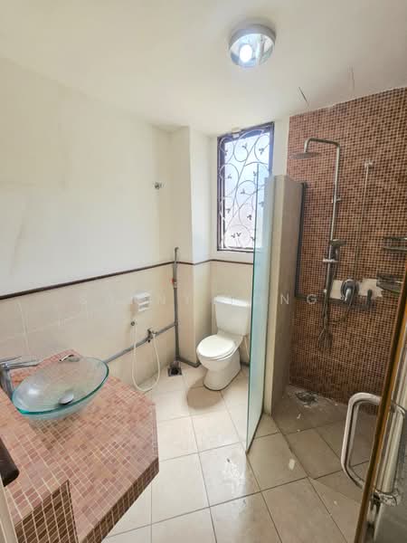 Rumah Teres 2 Tingkat untuk Dijual di Puchong (Selangor) - SUNNY YONG - Bathroom - PropertyGuru.com.my