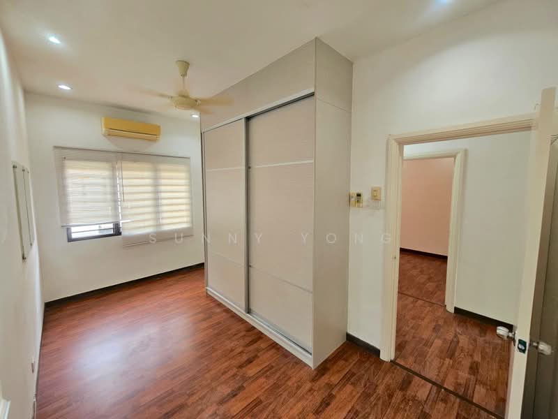 Rumah Teres 2 Tingkat untuk Dijual di Puchong (Selangor) - SUNNY YONG - Bedroom - PropertyGuru.com.my