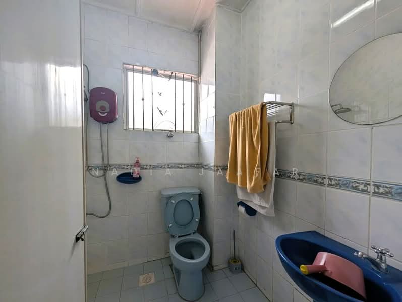 Bungalow for Sale in Taman Melawati (Ulu Kelang) - Nadia Jaafar - Bathroom - PropertyGuru.com.my