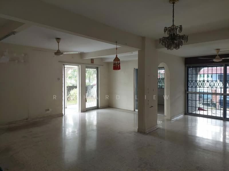 2-storey Terraced House for Sale in SS3 (Petaling Jaya) - Richard Liew - Living Room - PropertyGuru.com.my