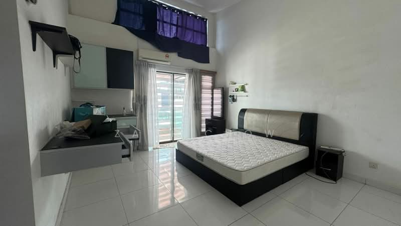 2-storey Terraced House for Sale in Taman Bestari Indah (Ulu Tiram) - Zack Chow - Bedroom - PropertyGuru.com.my