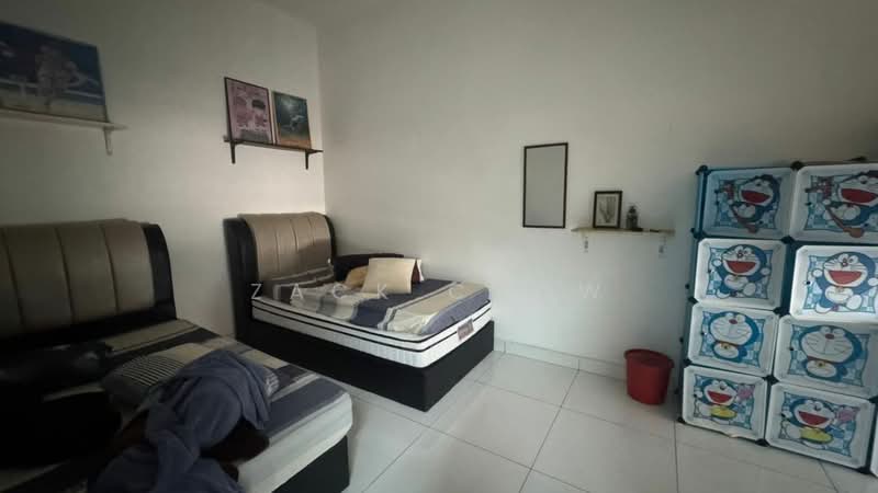 2-storey Terraced House for Sale in Taman Bestari Indah (Ulu Tiram) - Zack Chow - Bedroom - PropertyGuru.com.my
