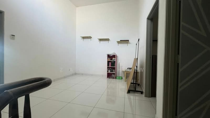2-storey Terraced House for Sale in Taman Bestari Indah (Ulu Tiram) - Zack Chow - Interior - PropertyGuru.com.my