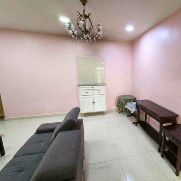 Rumah Teres 2 Tingkat untuk Dijual di Taman Selamat (Bukit Mertajam) - Jeffrey Lim - Living Room - PropertyGuru.com.my