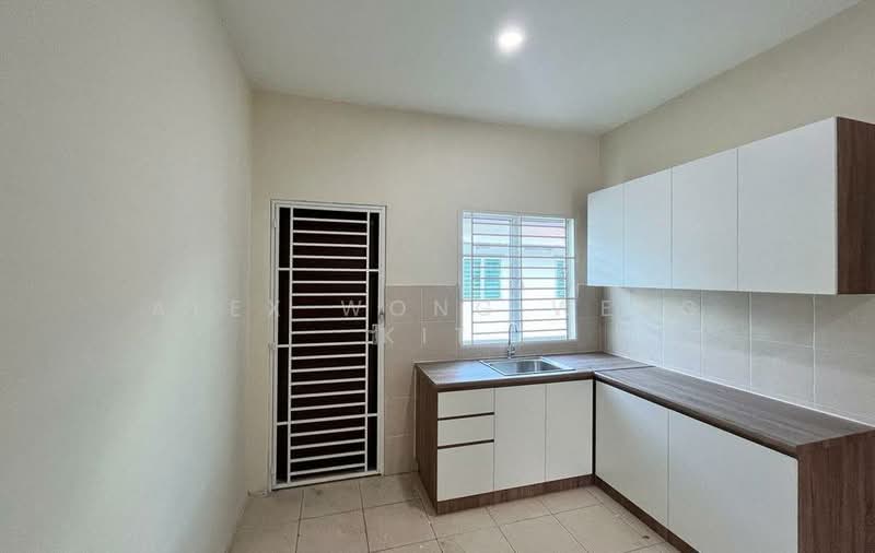 Terraced House for Sale in Rawang (Selangor) - Alex Wong Weng Kit - Kitchen - PropertyGuru.com.my