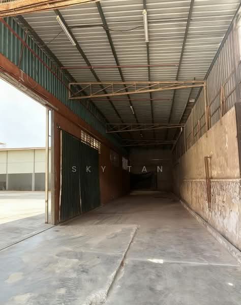 Detached Factory for Rent in Taman Perindustrian Permas Jaya (Masai) - Sky Tan - Interior - PropertyGuru.com.my