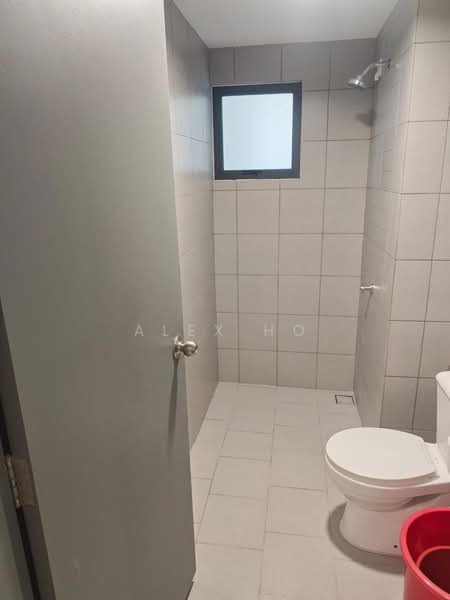 Service Residence for Rent at E'Island Lake Haven - Alex Ho - Bathroom - PropertyGuru.com.my