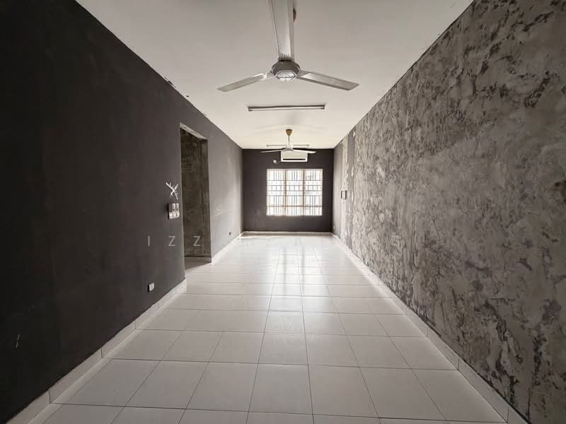 Apartment for Sale at Seri Intan Apartment - Izzah Alias - Interior - PropertyGuru.com.my