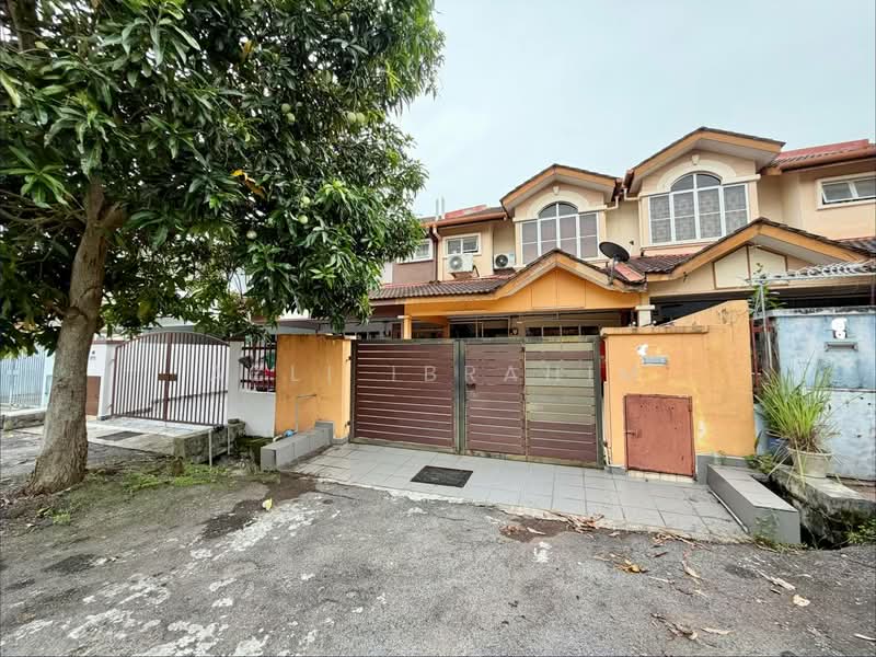 Rumah Teres 2 Tingkat untuk Dijual di Taman Pelangi Semenyih (Semenyih) - Azli Ibrahim - Exterior - PropertyGuru.com.my