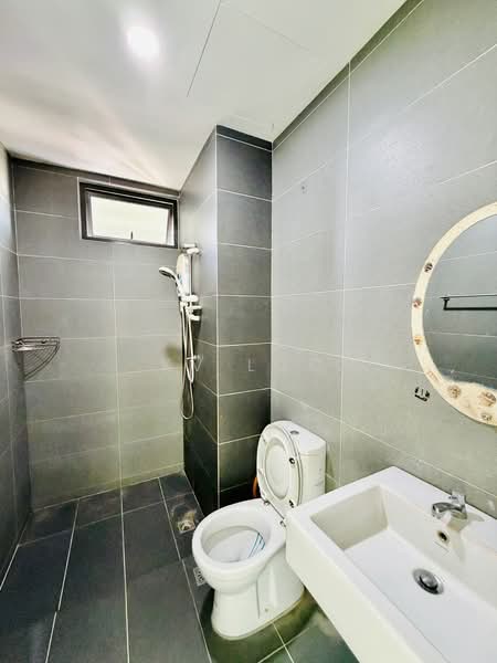 Kondominium untuk Dijual di Aspen Residences - KV LOO - Bathroom - PropertyGuru.com.my